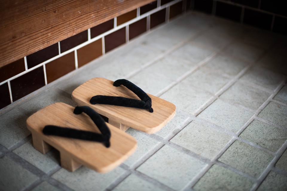 玄関にある下駄